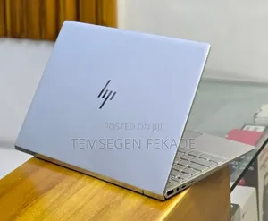New Laptop HP Envy 13 16GB Intel Core i7 SSD 512GB
