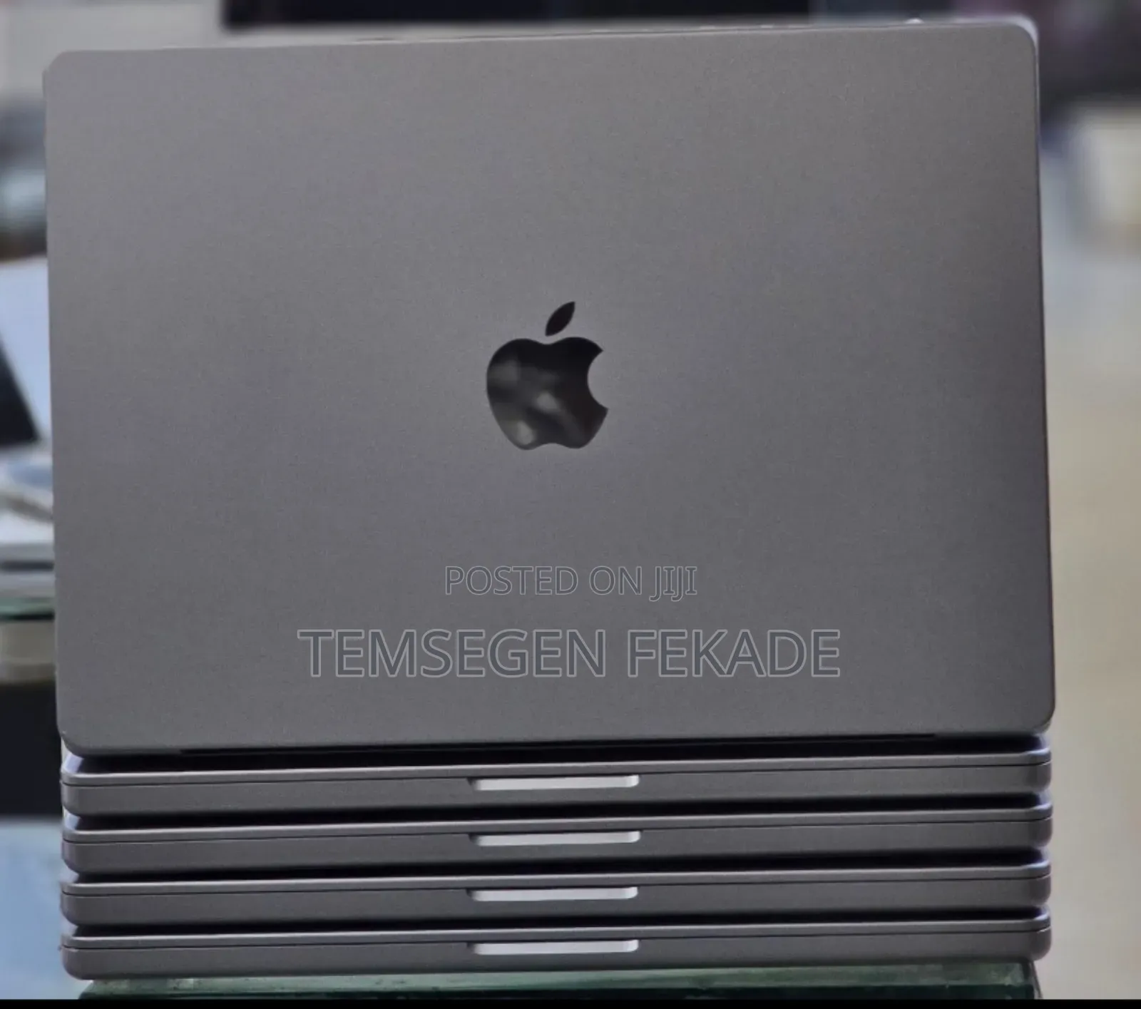 New Laptop Apple MacBook Pro M1 32GB Apple M1 Pro SSD 512GB