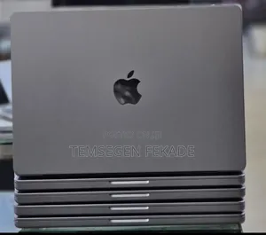 New Laptop Apple MacBook Pro M1 32GB Apple M1 Pro SSD 512GB