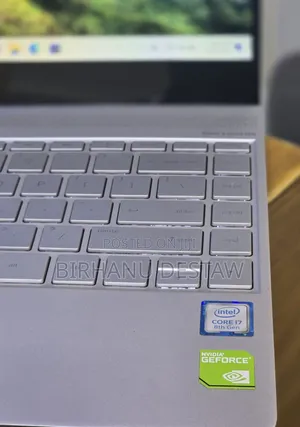 New Laptop HP Envy 13 16GB Intel Core i7 SSD 512GB