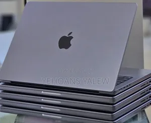 New Laptop Apple MacBook Pro M1 32GB Apple M1 Pro SSD 512GB