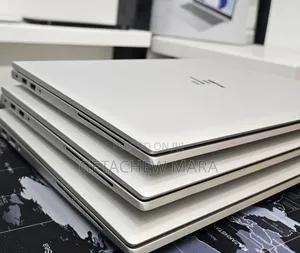 New Laptop HP EliteBook 860 G9 16GB AMD Ryzen 5 SSD 512GB