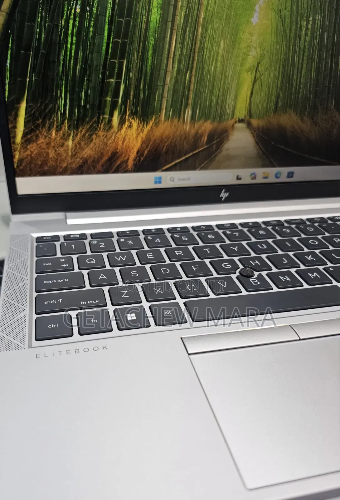 New Laptop HP EliteBook 860 G9 16GB AMD Ryzen 5 SSD 512GB