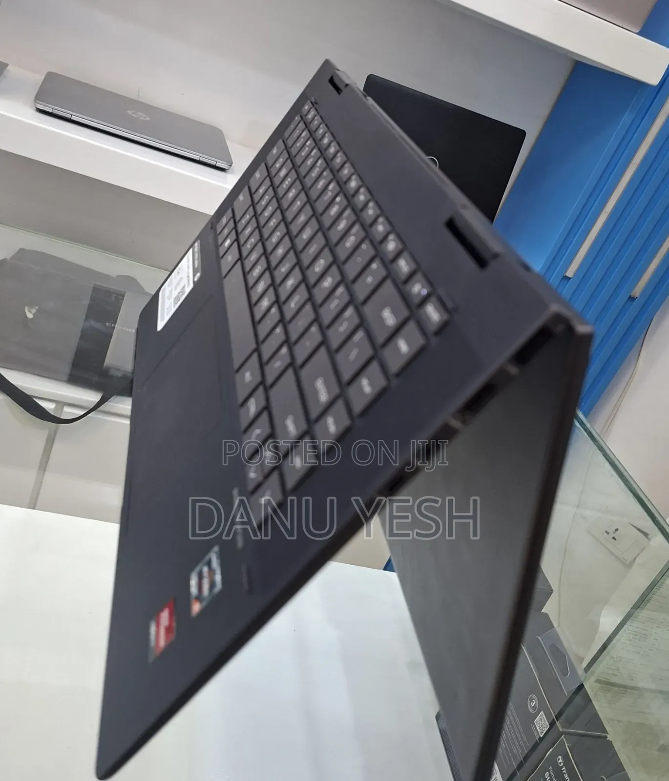 New Laptop HP Envy x360 8GB AMD Ryzen 5 SSD 512GB