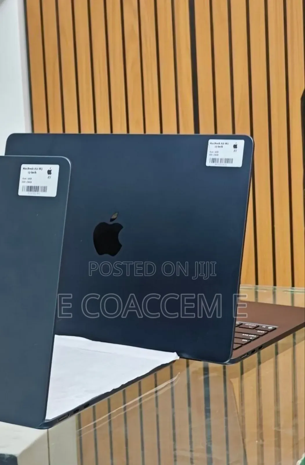 New Laptop Apple MacBook 16GB Apple M4 SSD 256GB