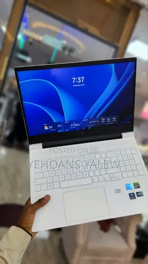 New Laptop HP Victus 16 16GB Intel Core i7 SSD 1T