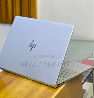 New Laptop HP Envy X2 16GB Intel Core i7 SSD 512GB