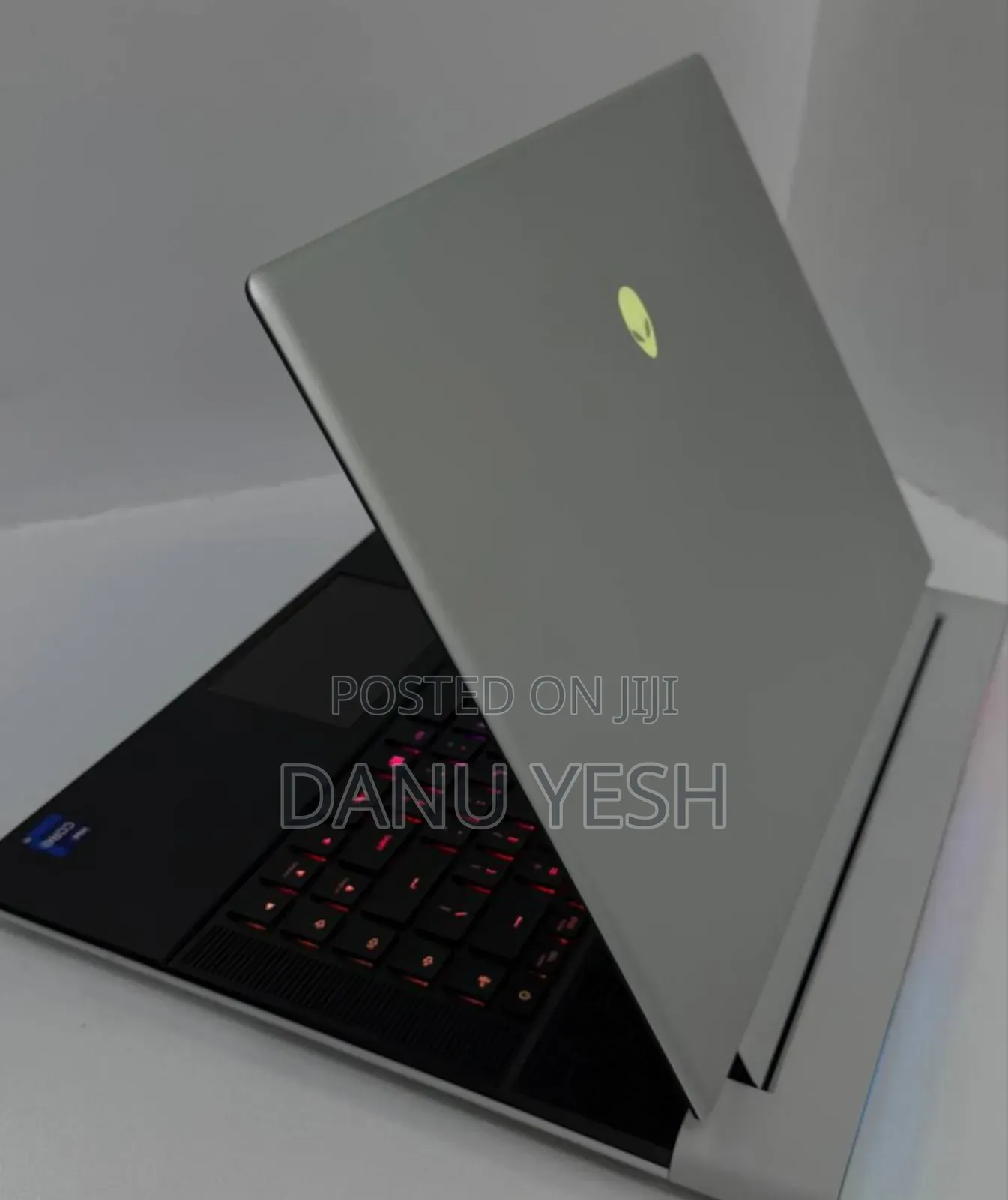 New Laptop Alienware M15 r3 32GB Intel Core i9 SSD 1T