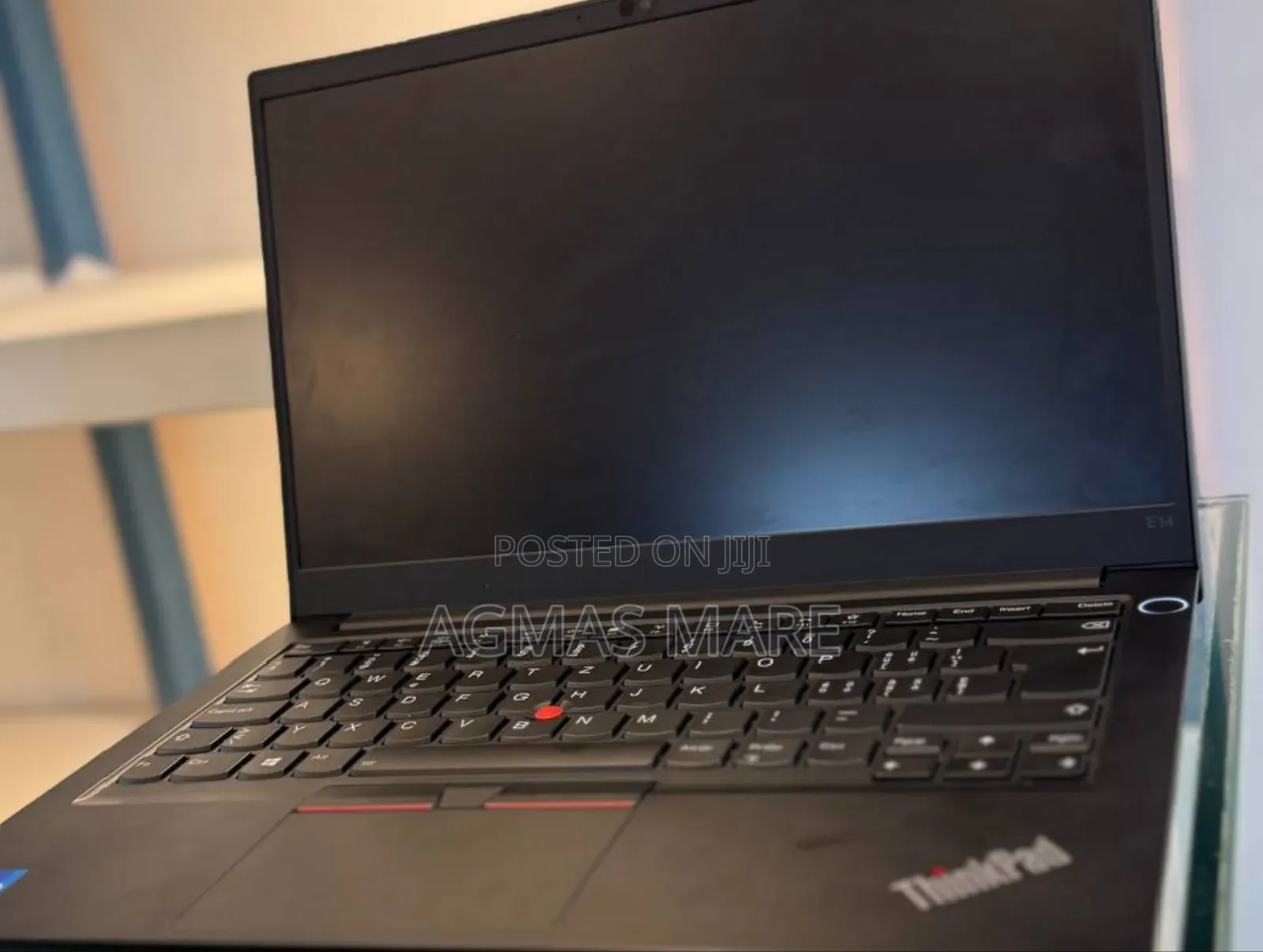 New Laptop Lenovo 8GB Intel Core i5 SSD 512GB