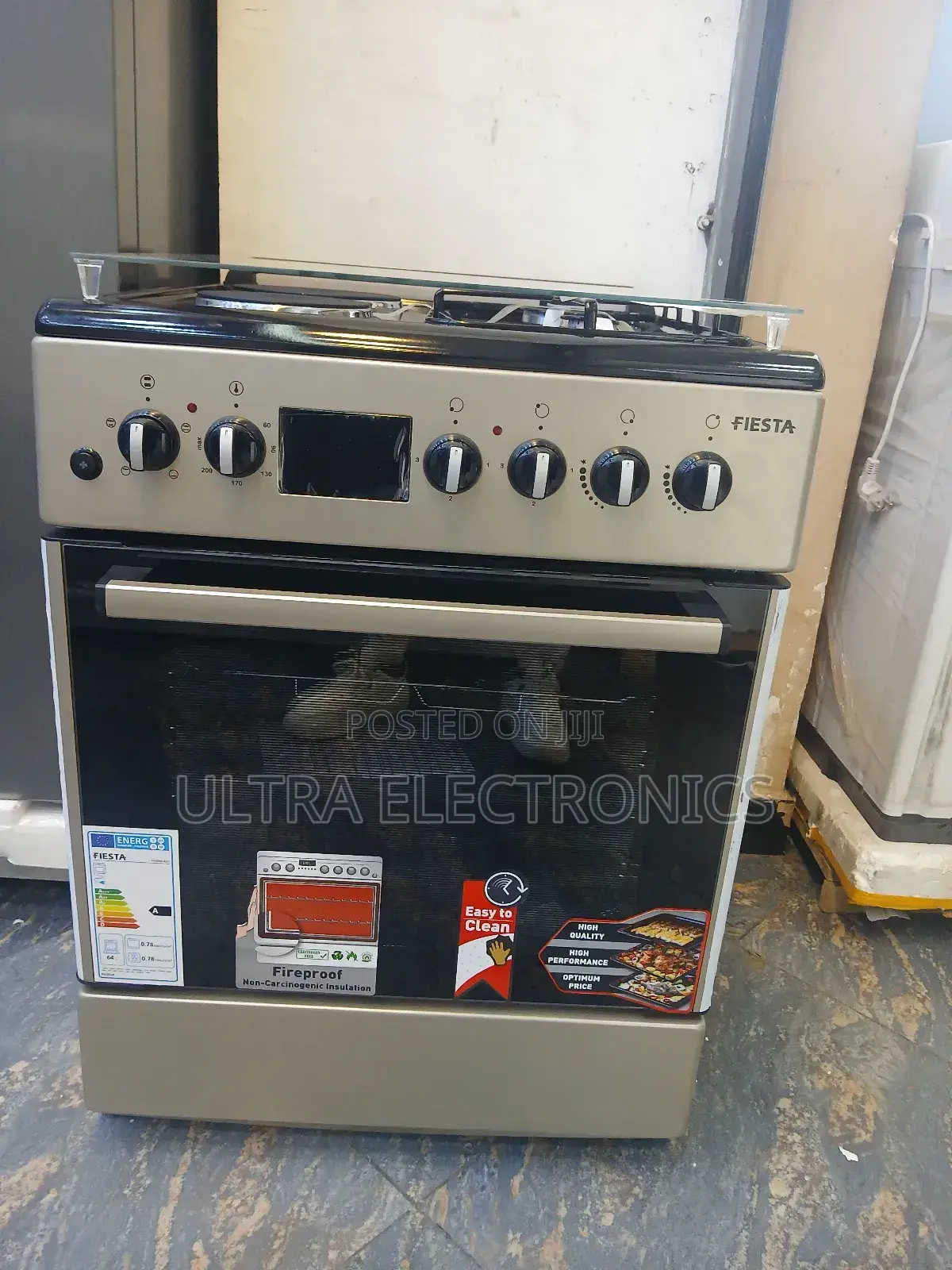 Fiesta 2/2burner Freestanding Gas Cooker Featuring a Stainless Steel