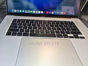 New Laptop Apple MacBook Pro 2019 16GB Intel Core i7 SSD 512GB