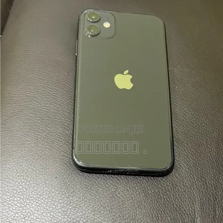 New Apple iPhone 11 64 GB Black