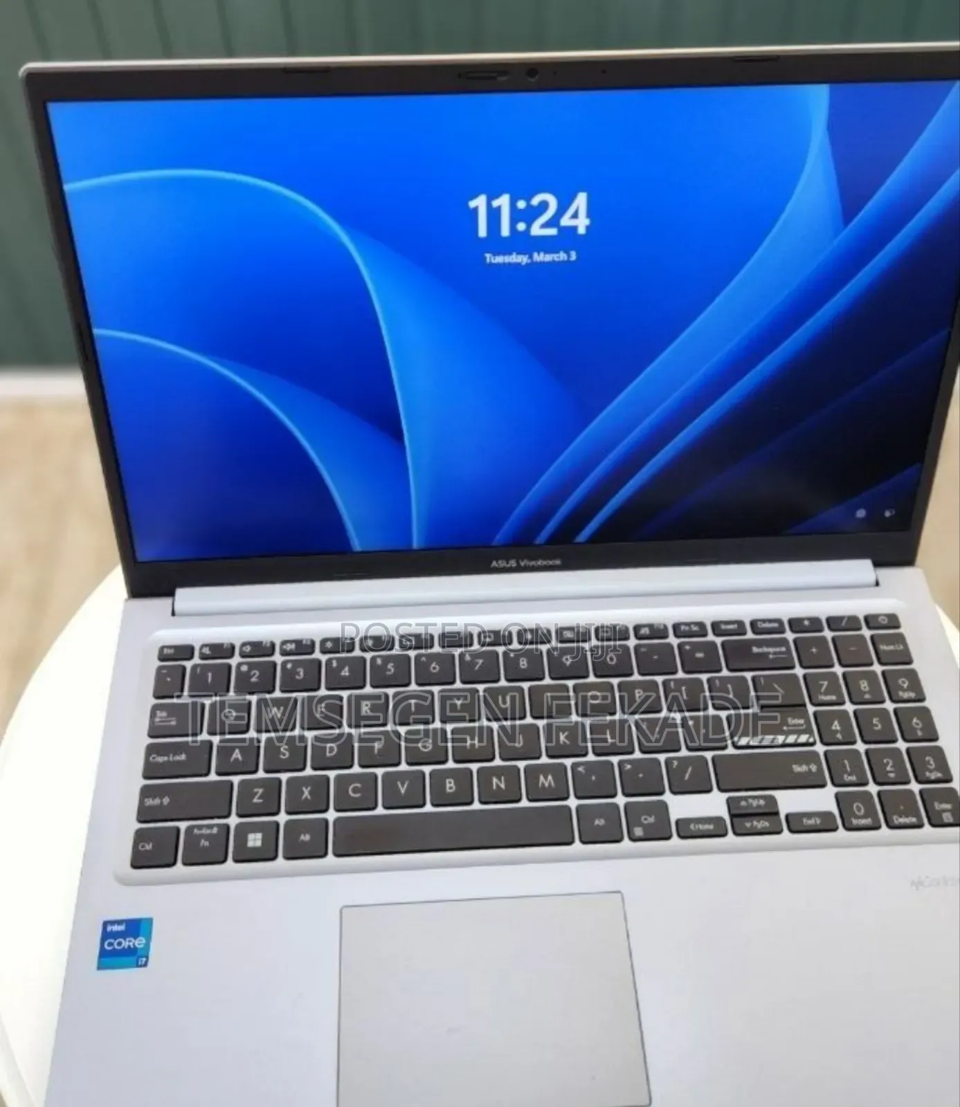 New Laptop Asus VivoBook 15 X505BA 16GB Intel Core i7 SSD 512GB