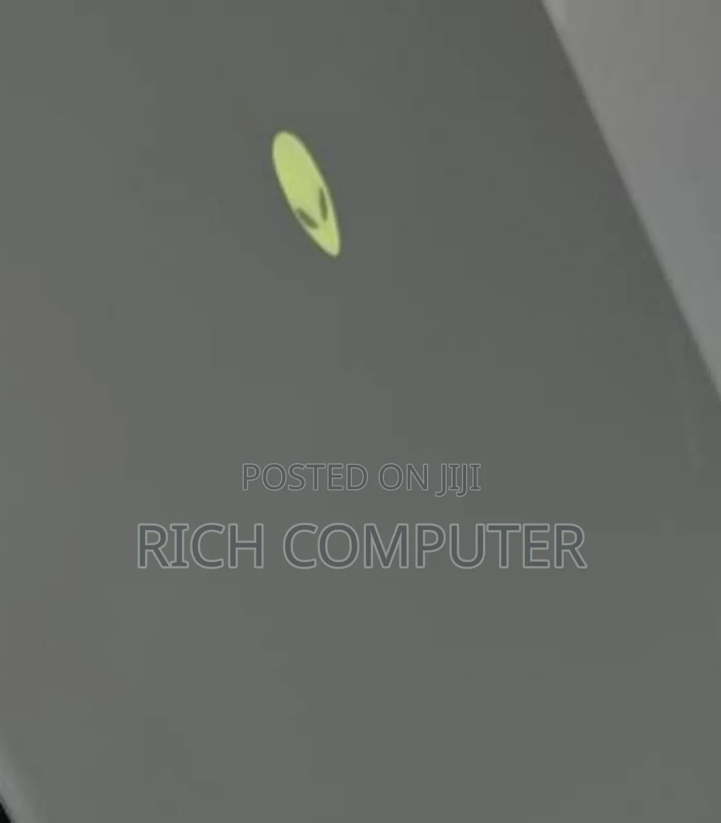 New Laptop Alienware M17x R2 32GB Intel Core i9 SSD 1T