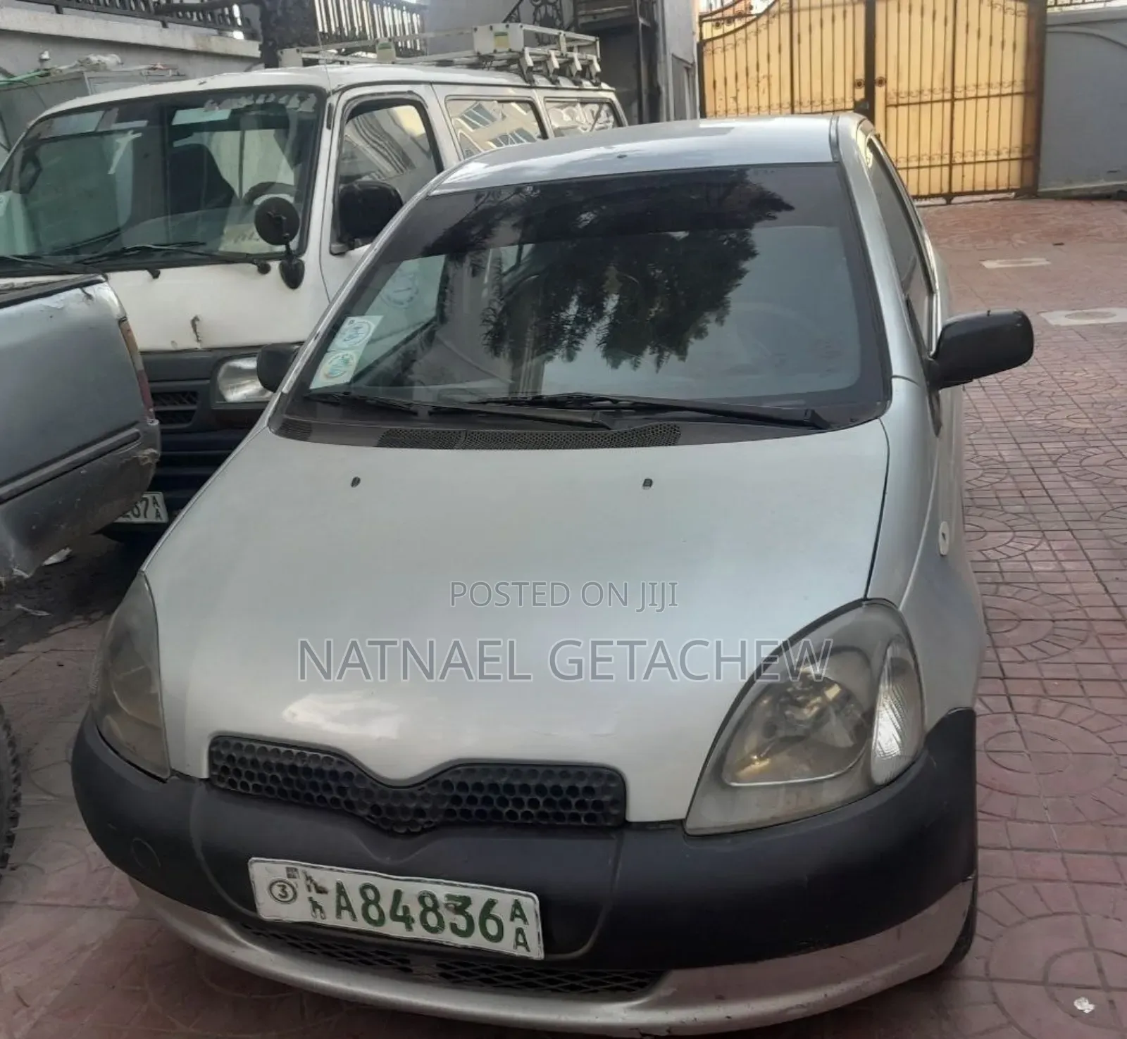 Toyota Vitz 2003 Gray