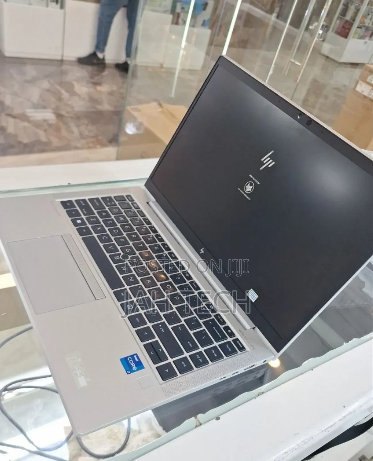 New Laptop HP EliteBook 840 G8 16GB Intel Core i7 SSD 512GB