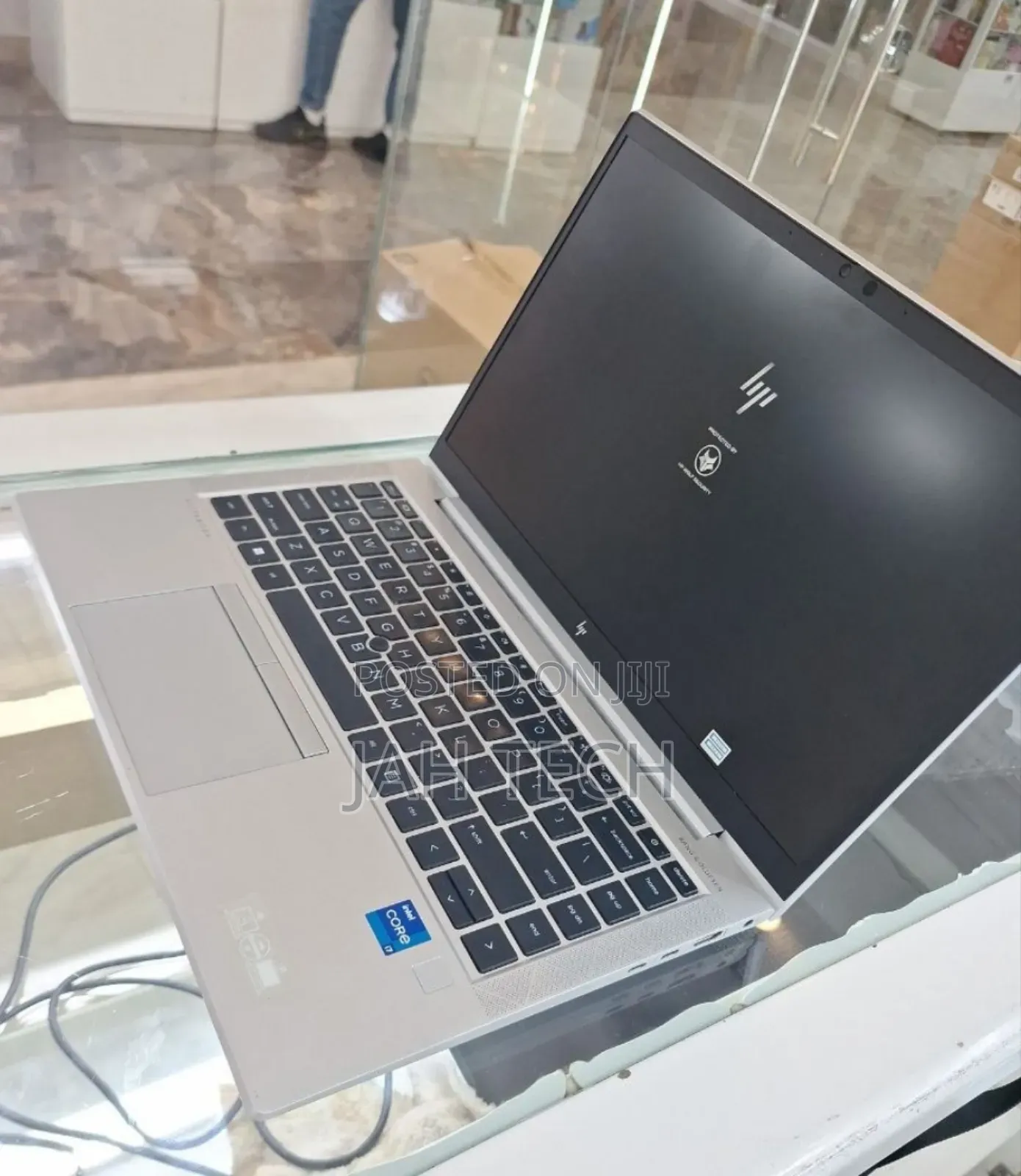 New Laptop HP EliteBook 840 G8 16GB Intel Core i7 SSD 512GB