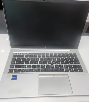 New Laptop HP EliteBook 840 G8 16GB Intel Core i7 SSD 512GB