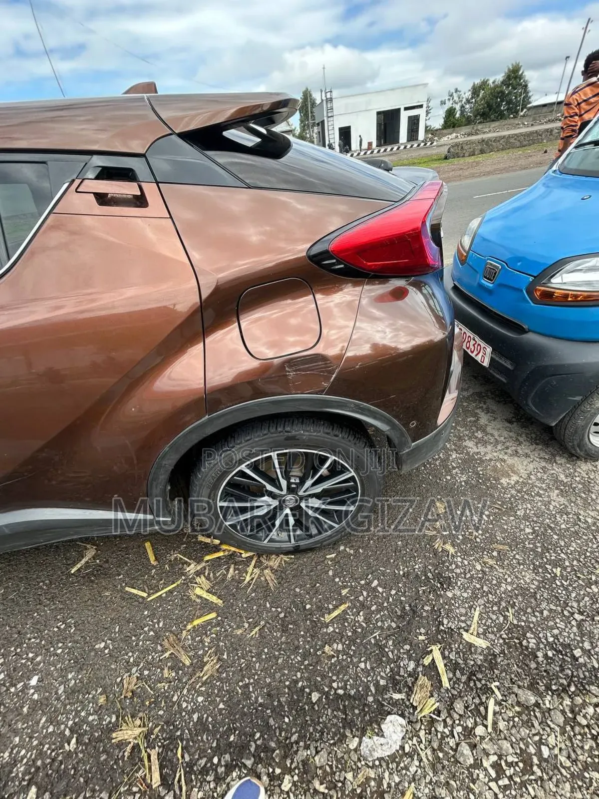 Toyota C-HR 2017 Brown
