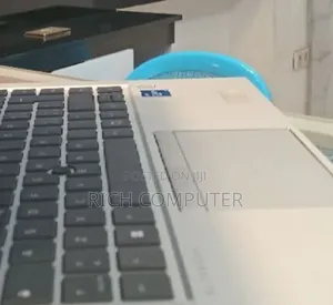 New Laptop HP EliteBook 840 G8 16GB Intel Core i5 SSD 512GB