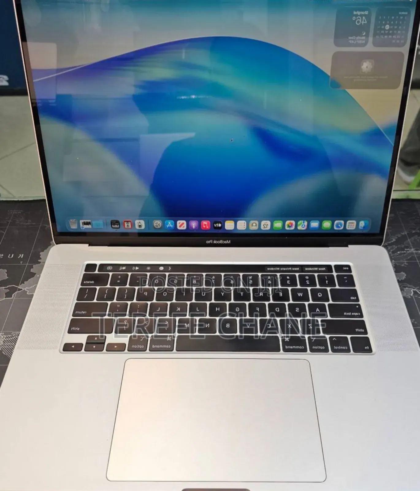 New Laptop Apple MacBook Pro 2019 16GB Intel Core i7 SSD 512GB