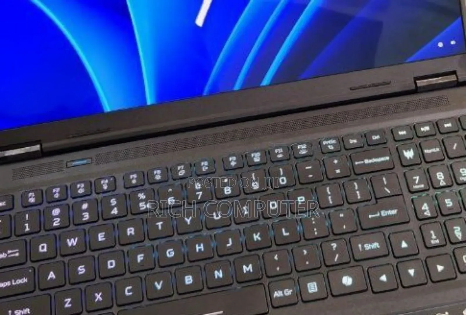 New Laptop Asus ROG Strix G16 G614 32GB Intel Core Ultra 9 SSD 1T