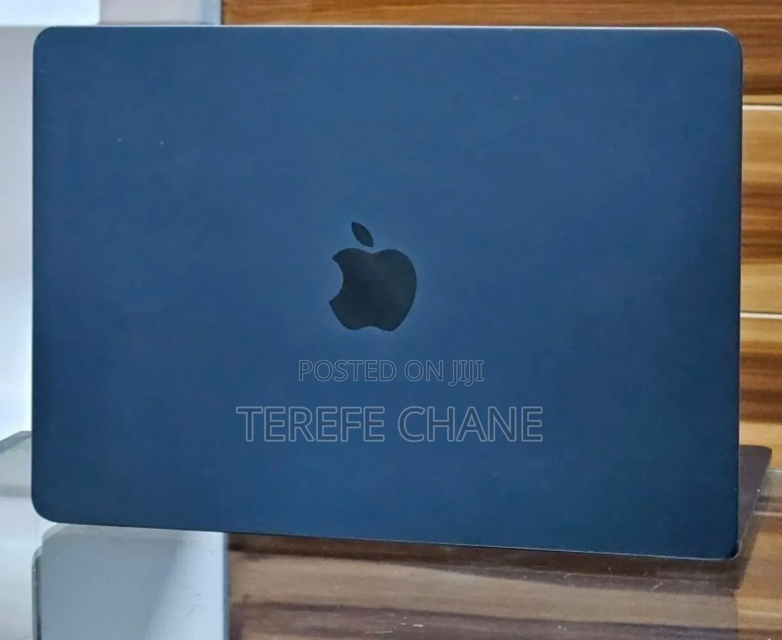New Apple MacBook Air 2025 M4 13-inch 16GB Apple M4 Max SSD 256GB