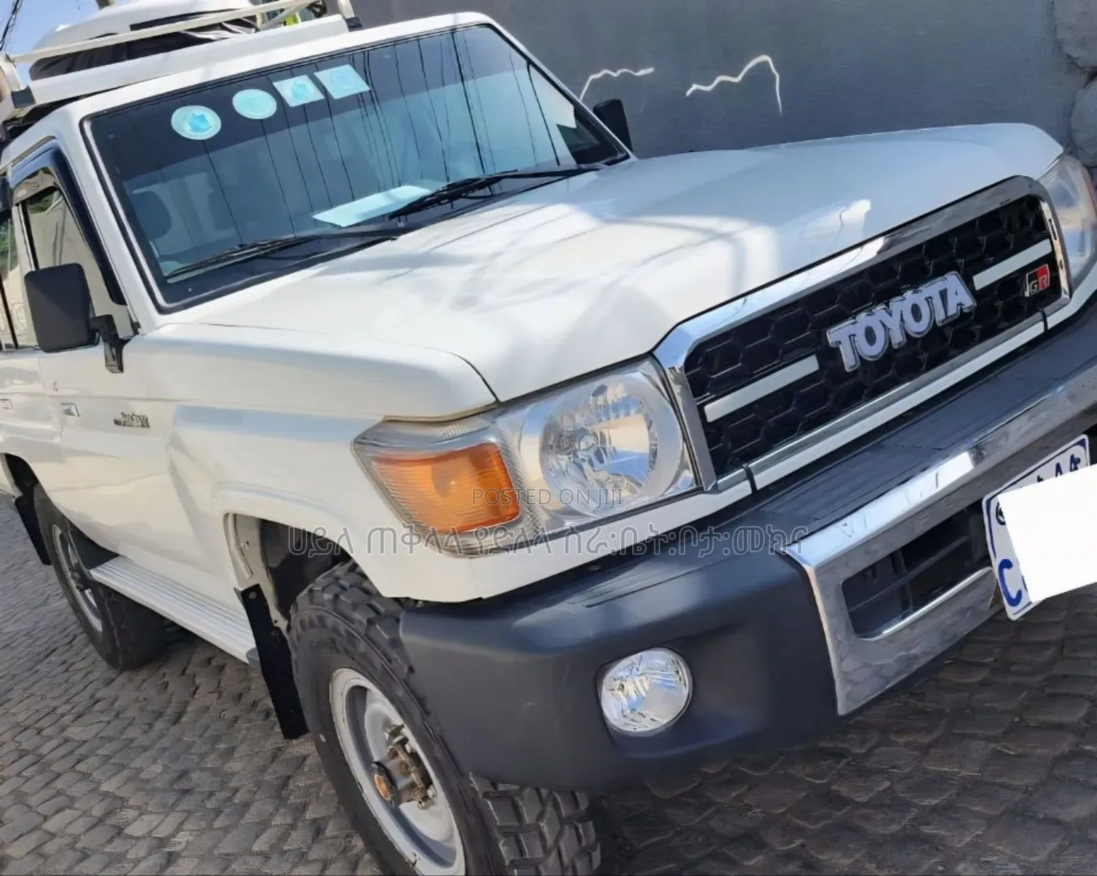 Toyota Land Cruiser 2014 Ivory