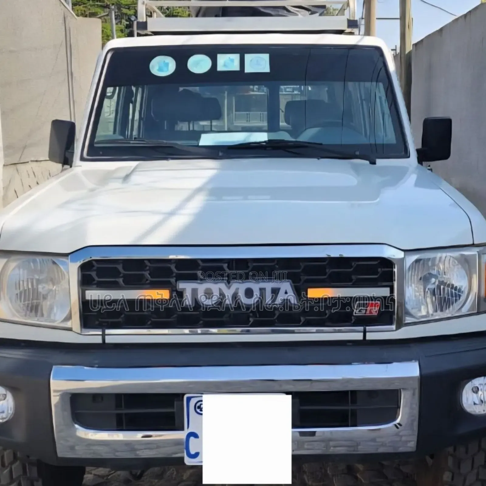 Toyota Land Cruiser 2014 Ivory