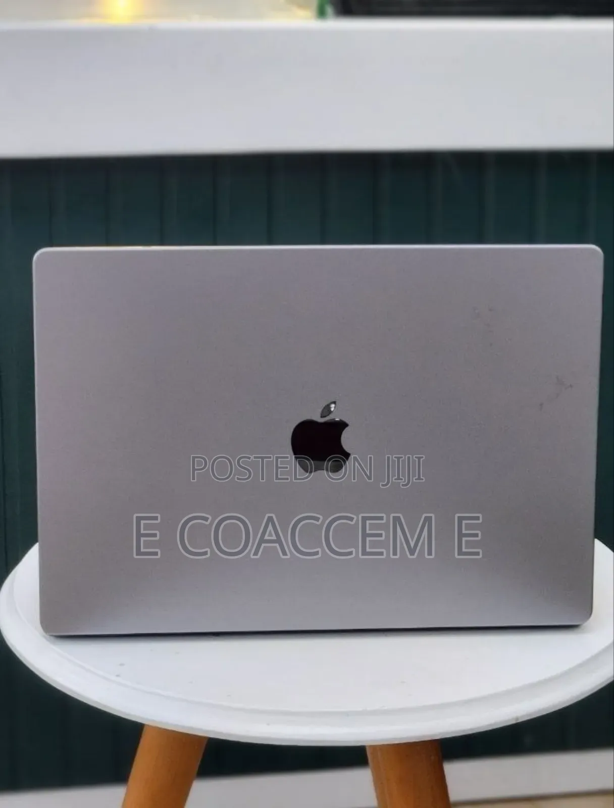 New Laptop Apple MacBook 16GB SSD 512GB