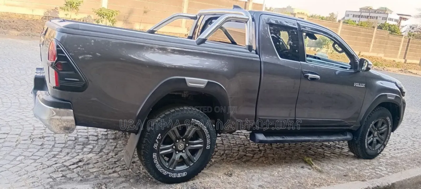 Toyota Hilux 2021 Gray