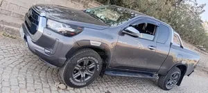 Toyota Hilux 2021 Gray