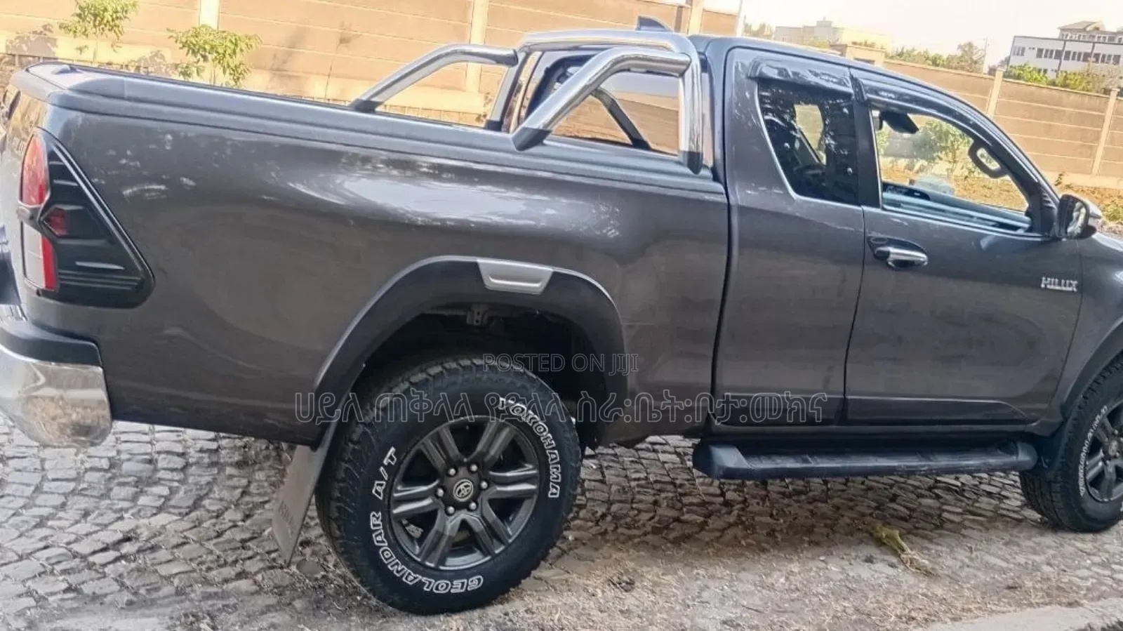 Toyota Hilux 2021 Gray