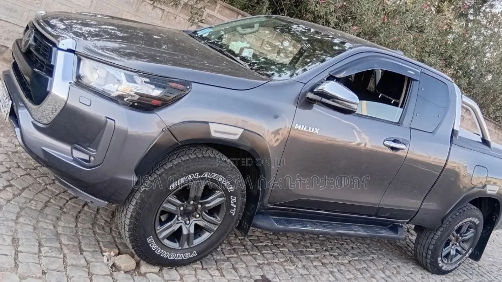 Toyota Hilux 2021 Gray