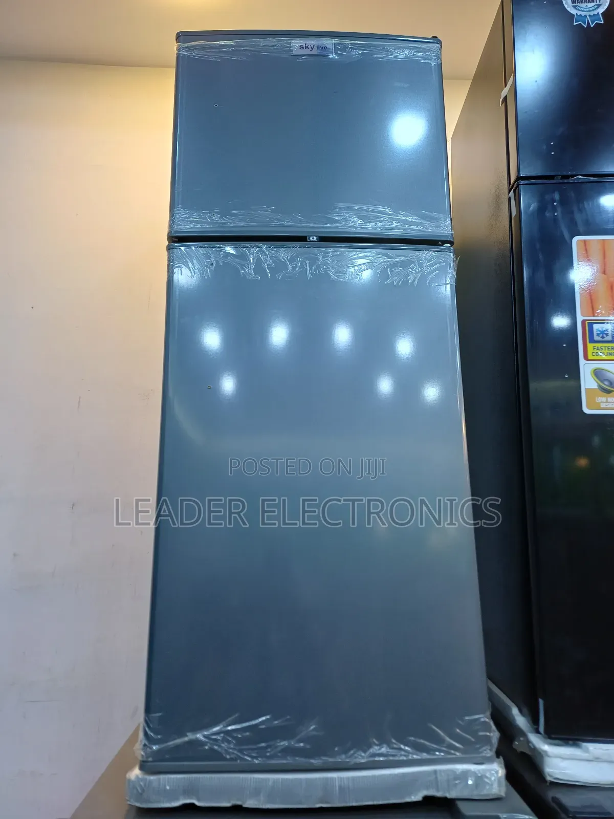 Skylive Refrigerator 260