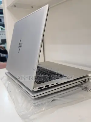 New Laptop HP EliteBook 840 G9 16GB Intel Core i7 SSD 512GB