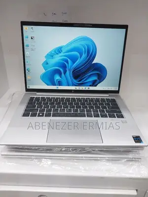 New Laptop HP EliteBook 840 G9 16GB Intel Core i7 SSD 512GB