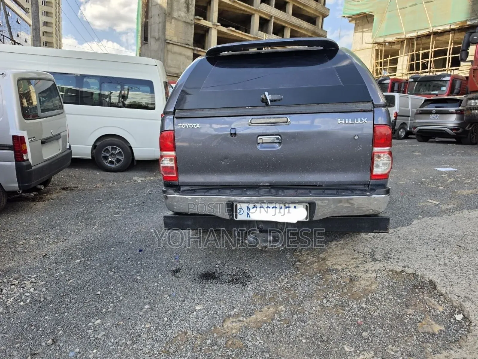 Toyota Hilux 2014 Gray
