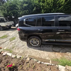 Toyota Land Cruiser 2023 Black