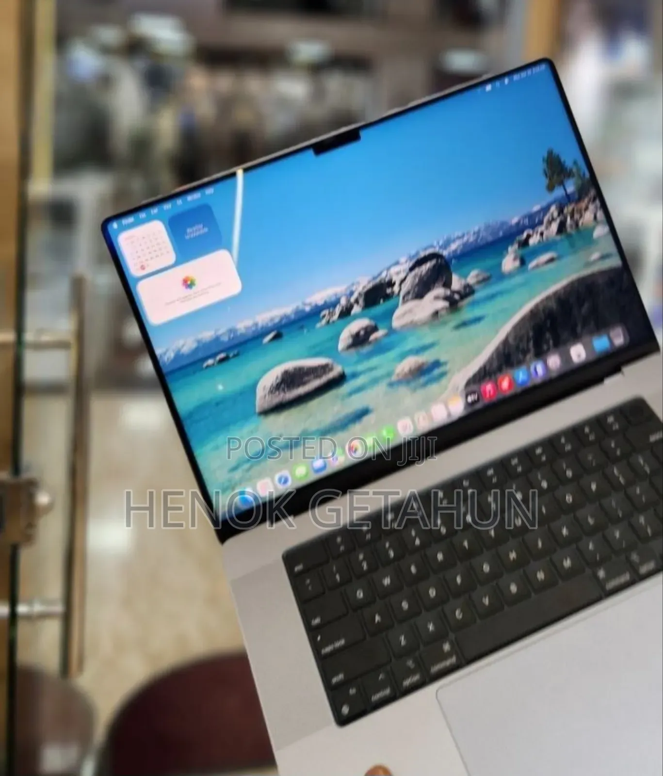 New Laptop Apple MacBook Pro M1 16GB Apple M1 Pro SSD 512GB