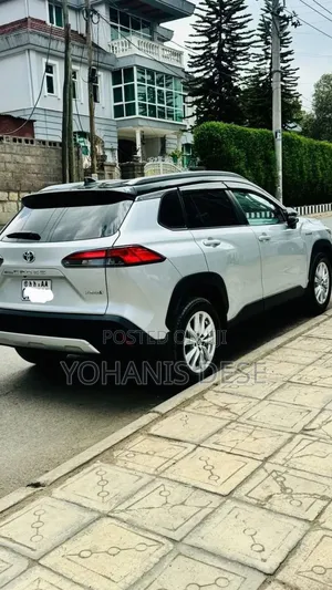 Toyota Corolla Cross 2023 White