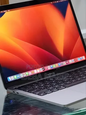 New Laptop Apple MacBook Air 2022 M2 8GB Intel Core i5 SSD 256GB