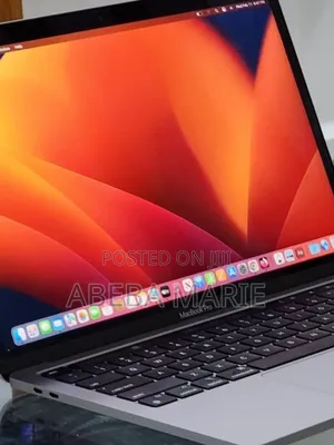 New Laptop Apple MacBook Air 2022 M2 8GB Intel Core i5 SSD 256GB