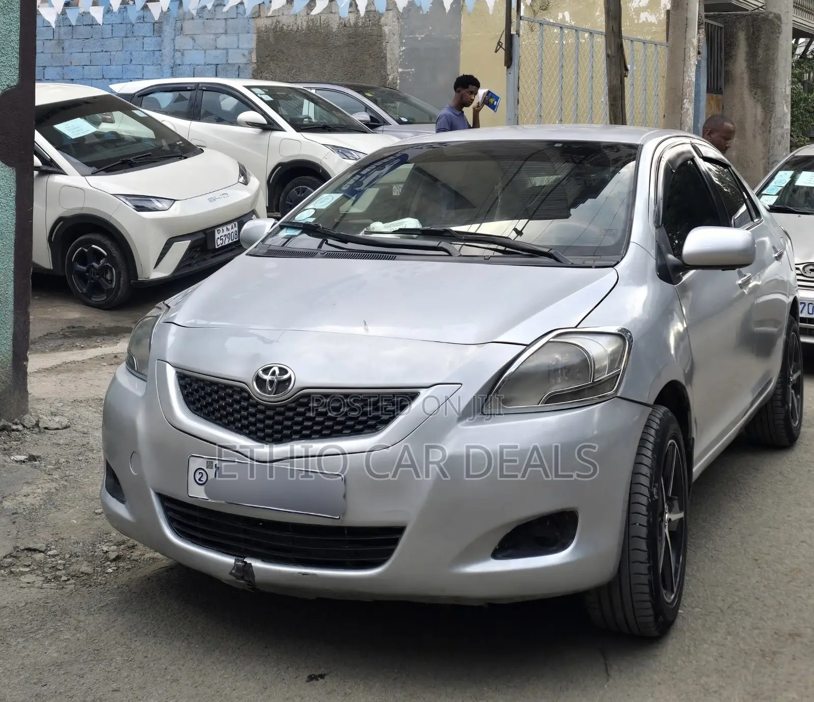 Toyota Yaris 2010 Silver