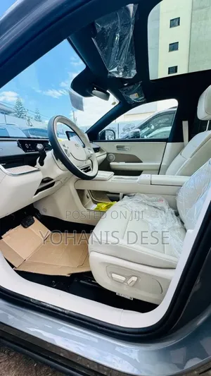 New Toyota bZ3 2025 Gray