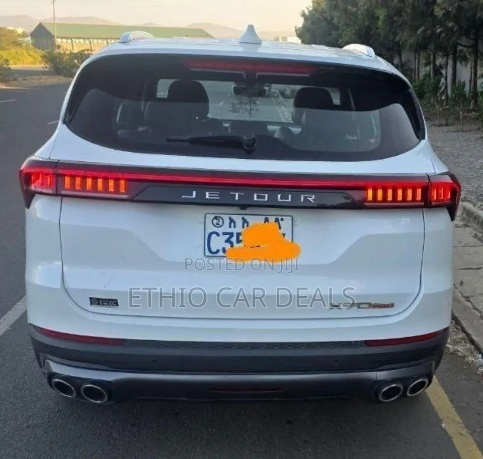 Jetour X70 Plus 2023 White