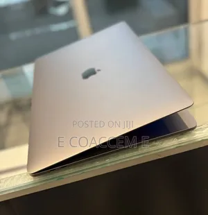 New Laptop Apple MacBook 16GB Intel Core i7 SSD 256GB