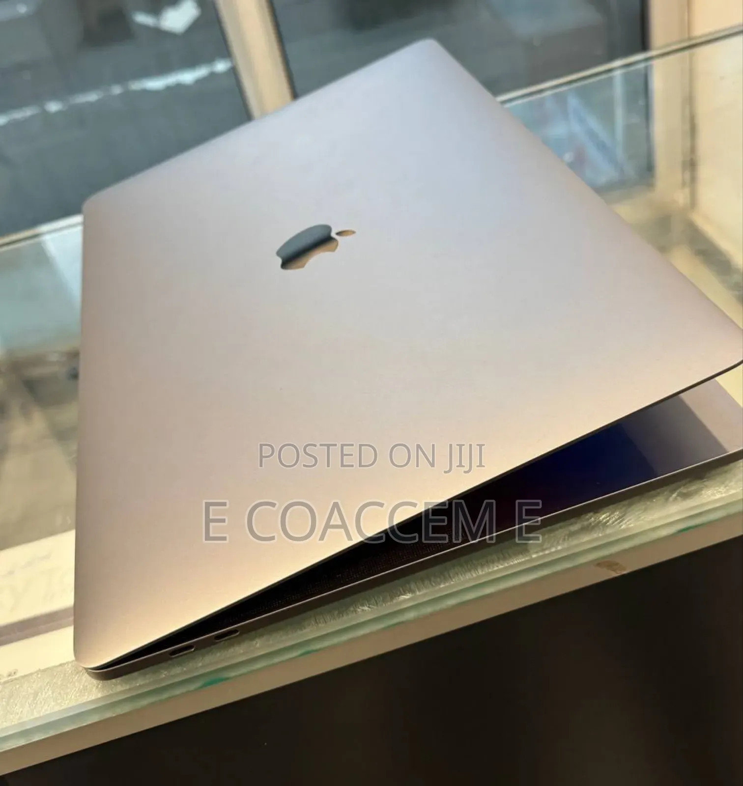 New Laptop Apple MacBook 16GB Intel Core i7 SSD 256GB
