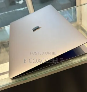 New Laptop Apple MacBook 16GB Intel Core i7 SSD 256GB