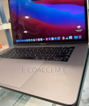 New Laptop Apple MacBook 16GB Intel Core i7 SSD 256GB
